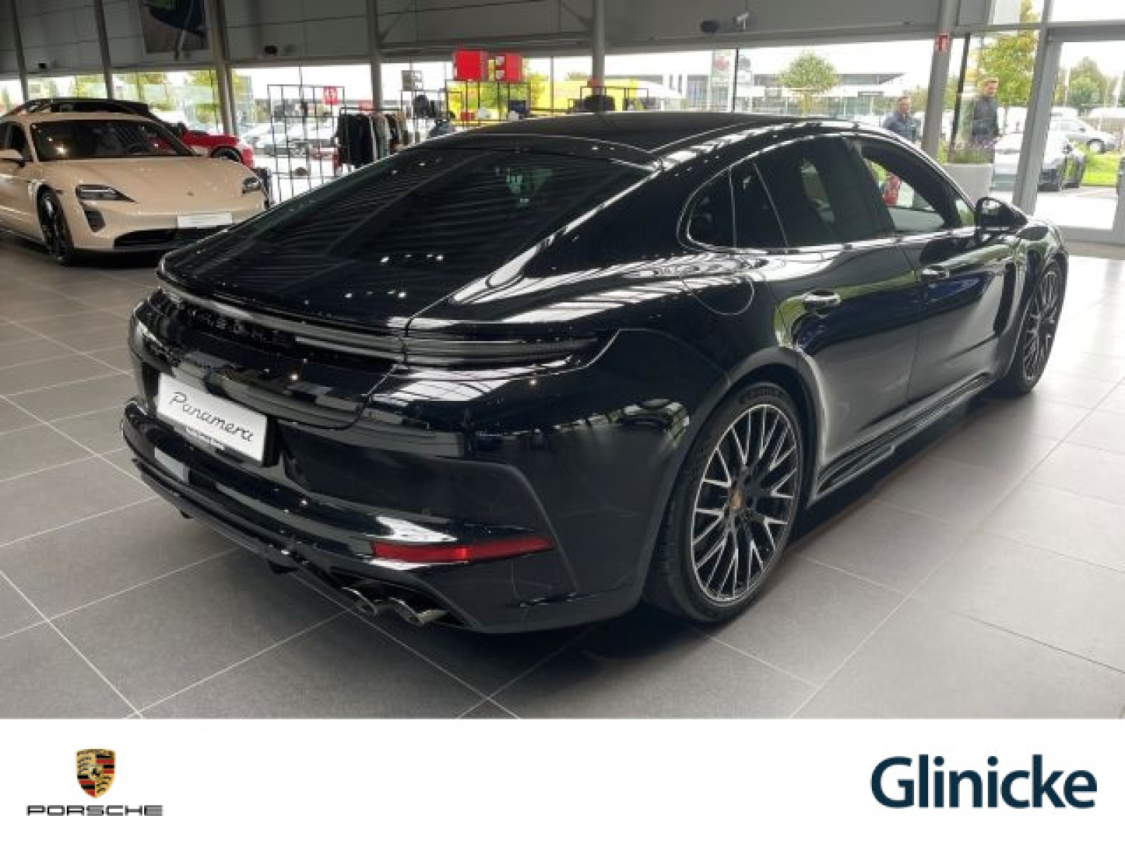 Porsche - Panamera_5