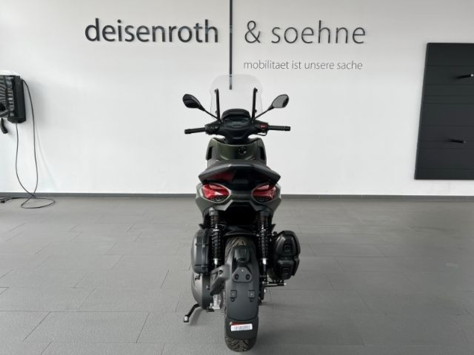 Piaggio - _11