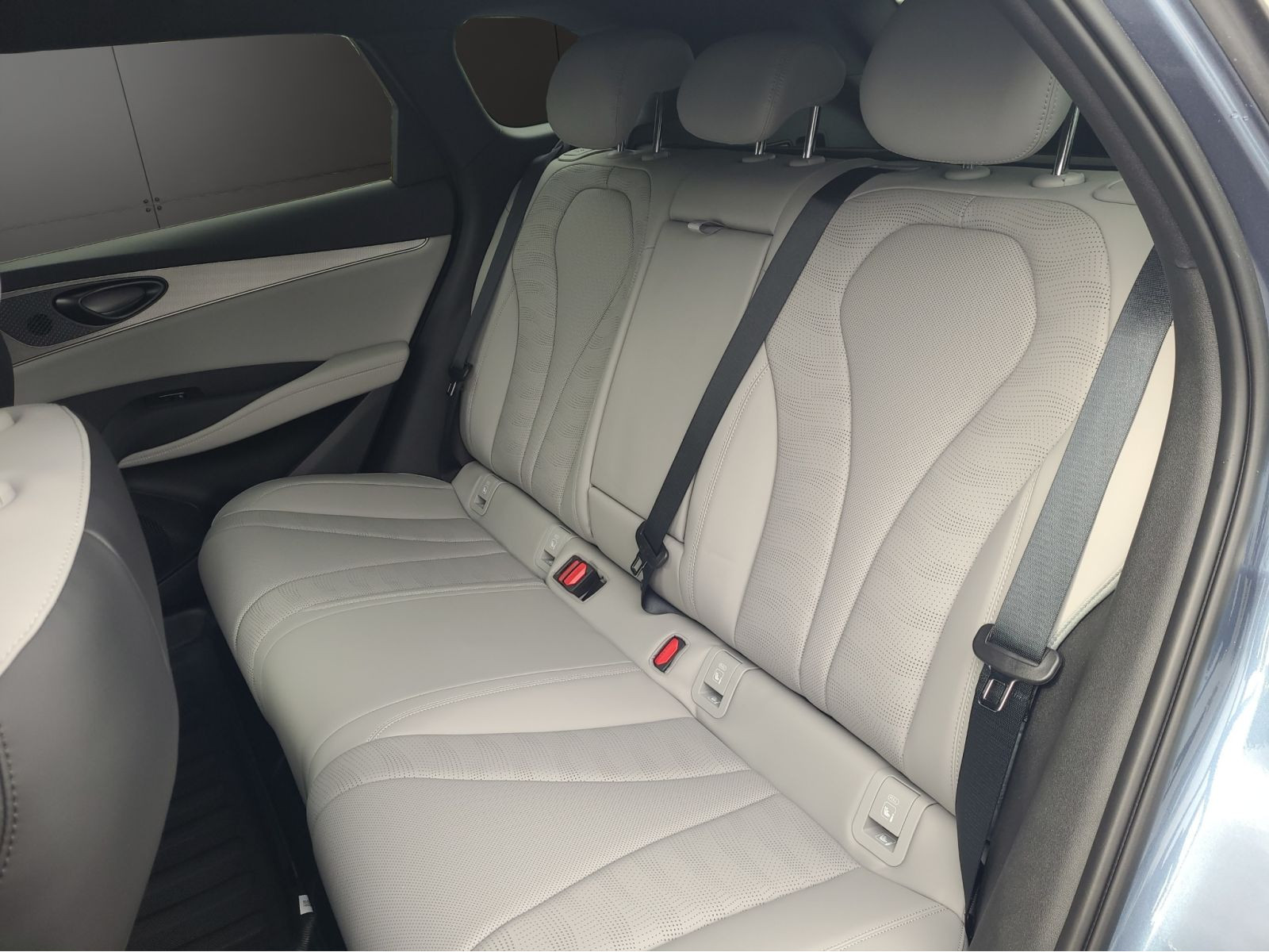 BYD - SEAL_13