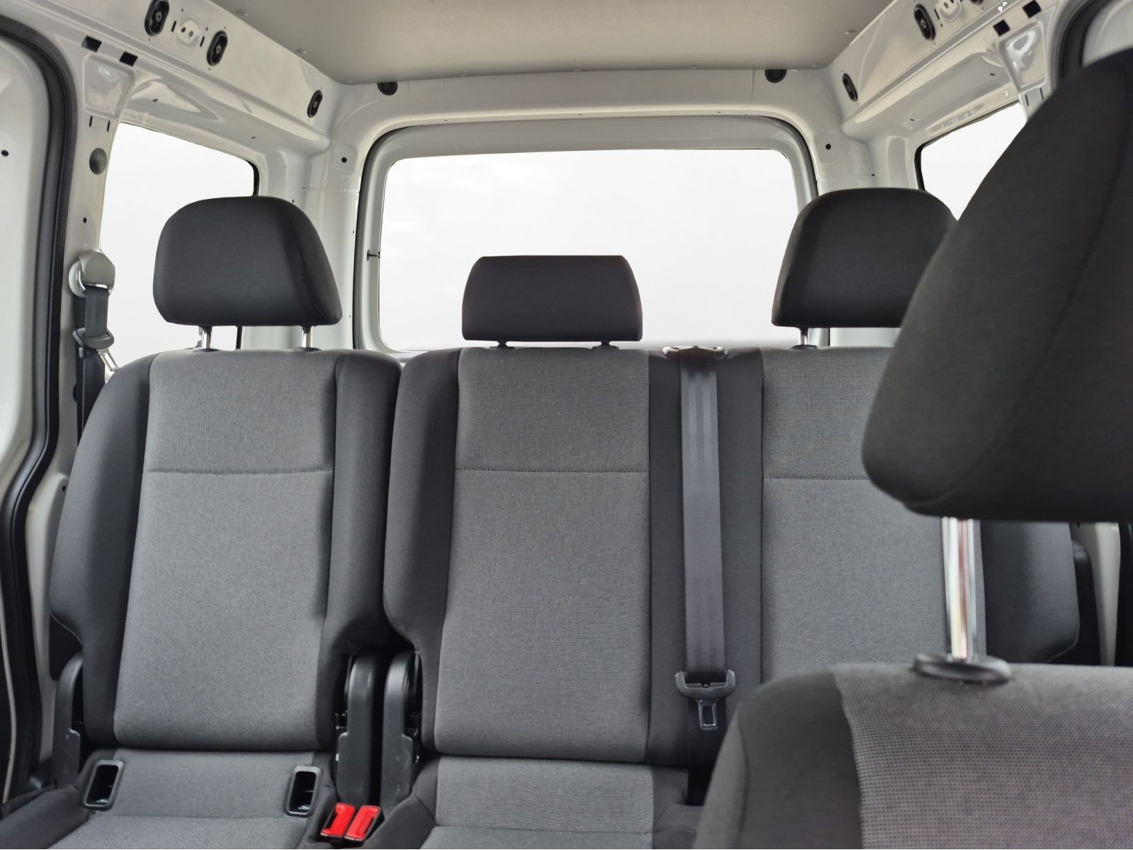 Volkswagen - Caddy Kombi_5