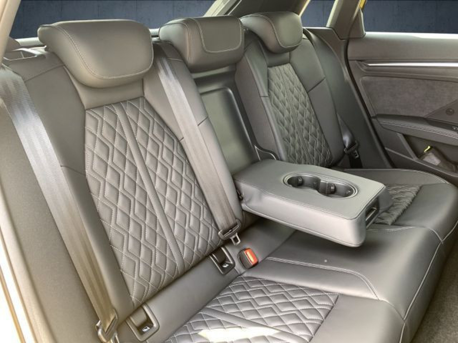 Audi - A3 allstreet_17