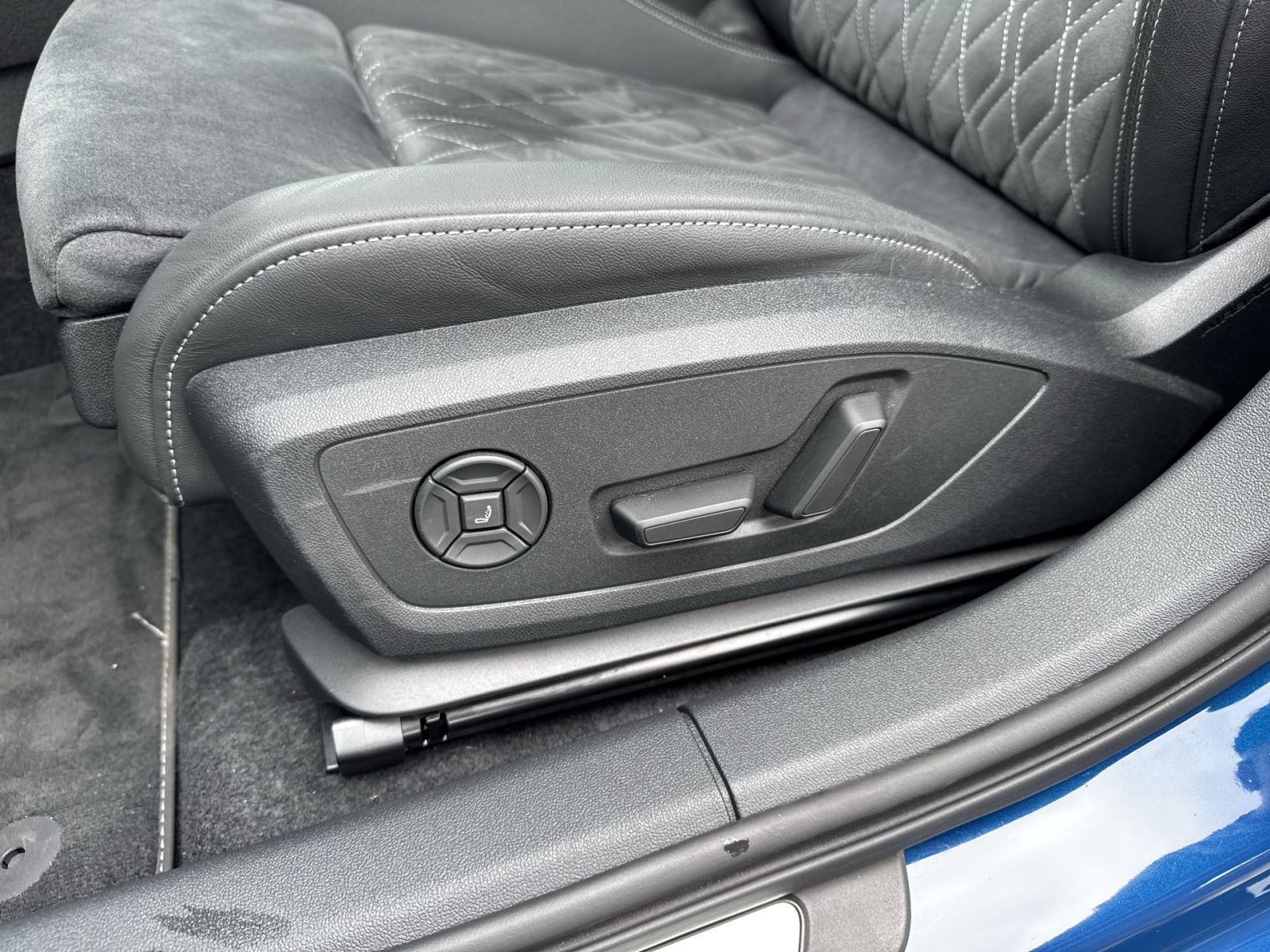 Audi - S3 Limousine_23