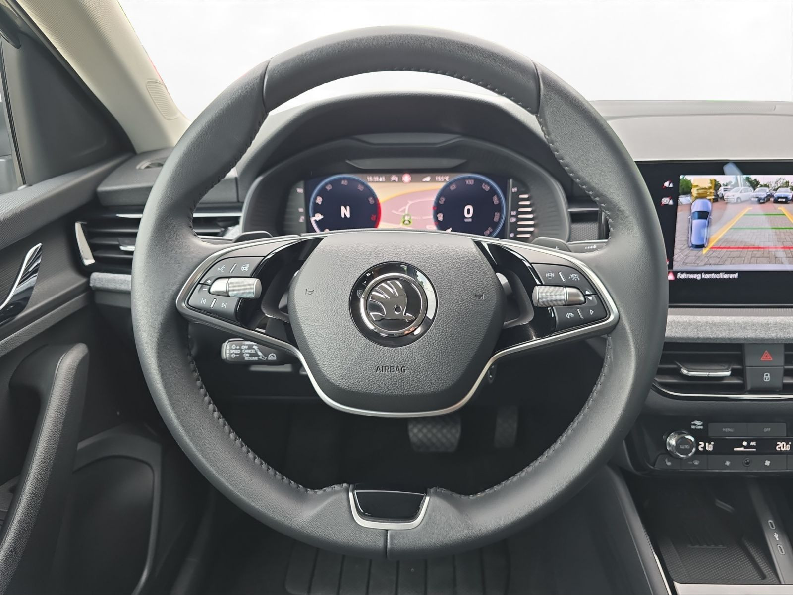 Škoda - Scala_14
