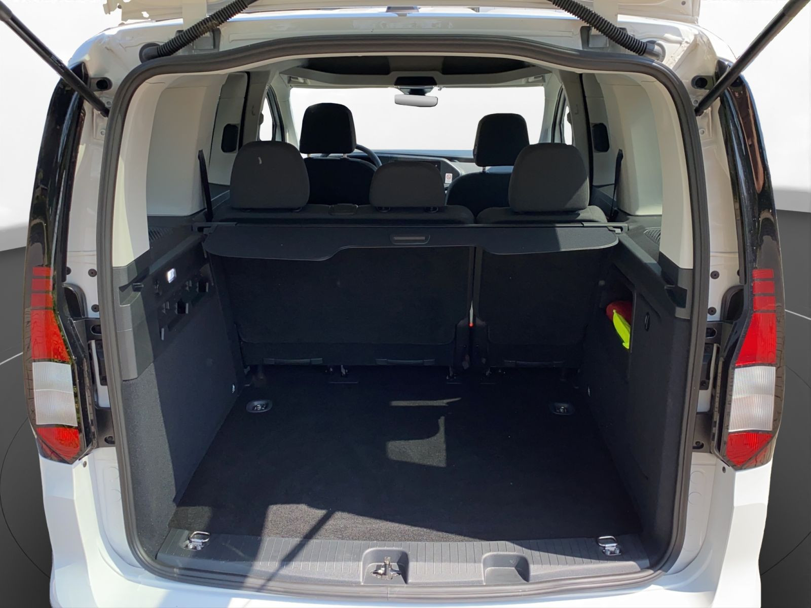 Volkswagen - Caddy_22