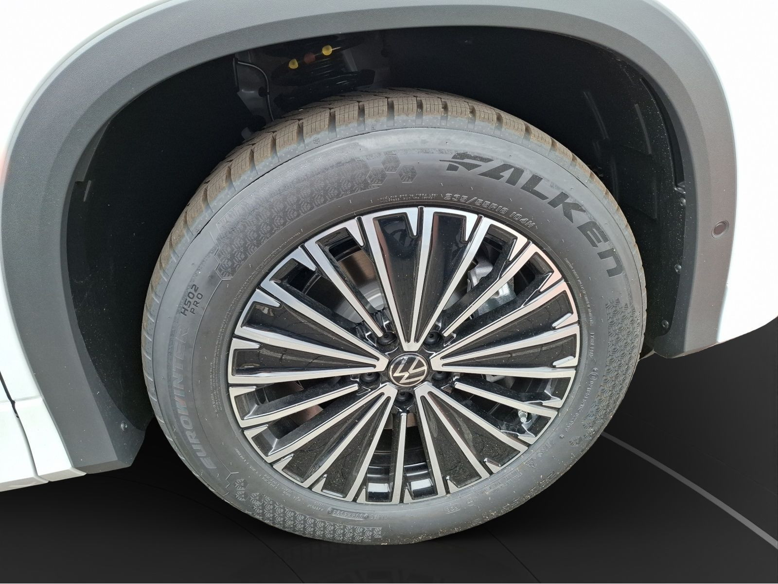 Volkswagen - Tayron_12