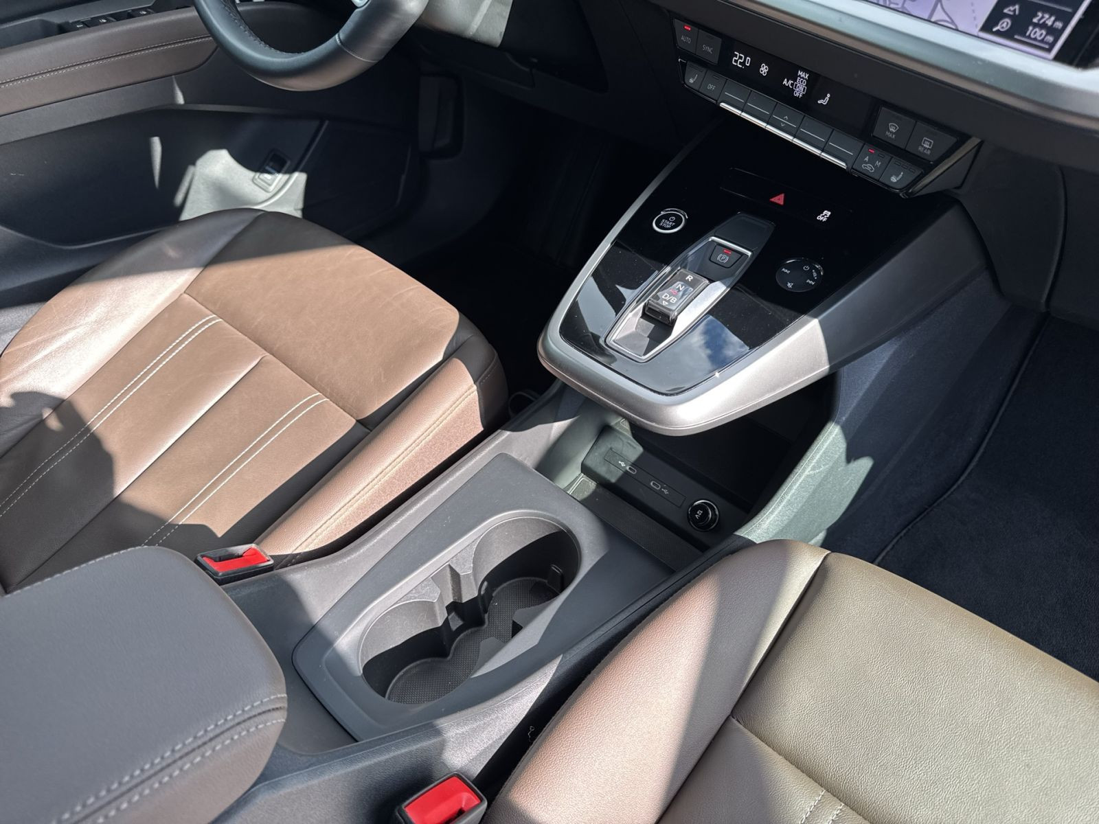 Audi - Q4 e-tron_22