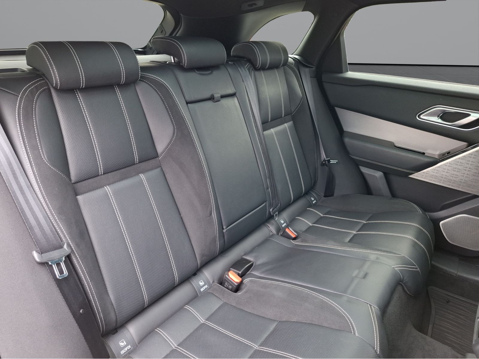 Land Rover - Range Rover Velar_5