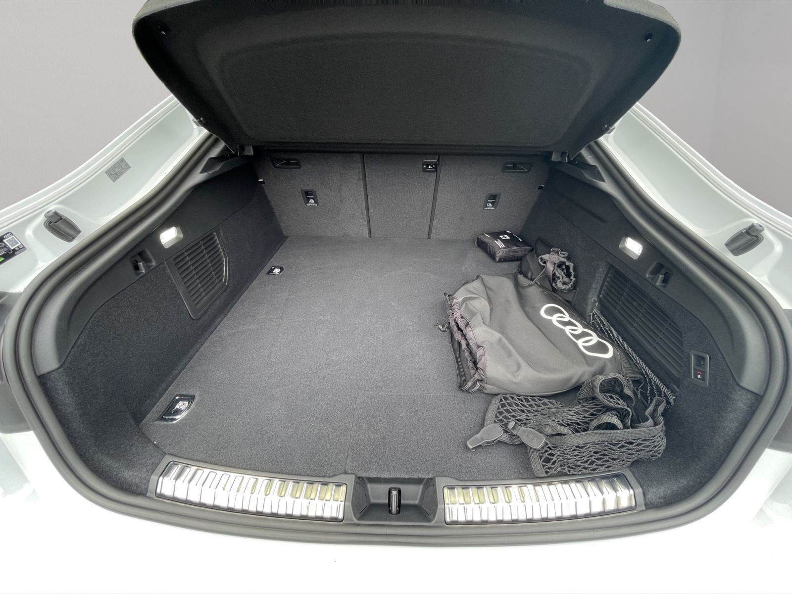 Audi - A5 Limousine_20