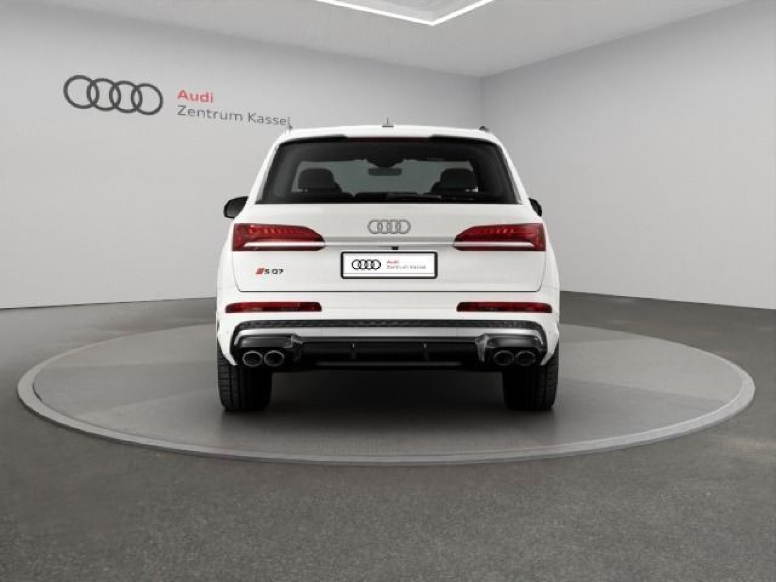 Audi - SQ7_5