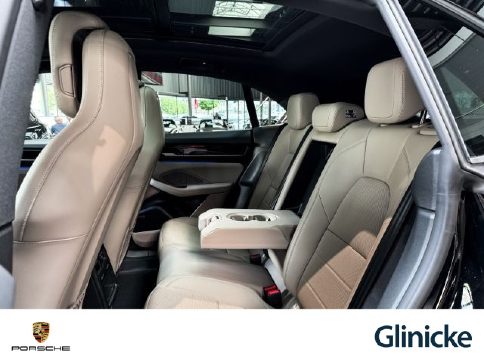 Porsche - Macan_30