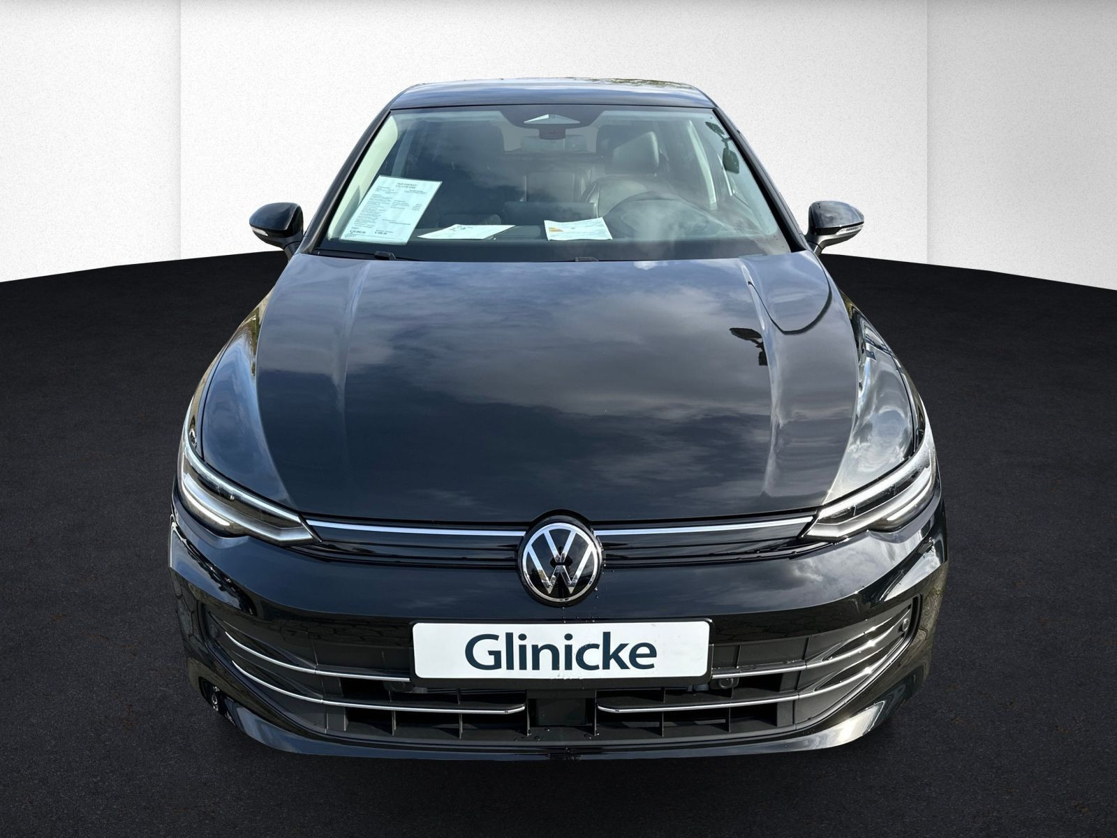 Volkswagen - Golf_5