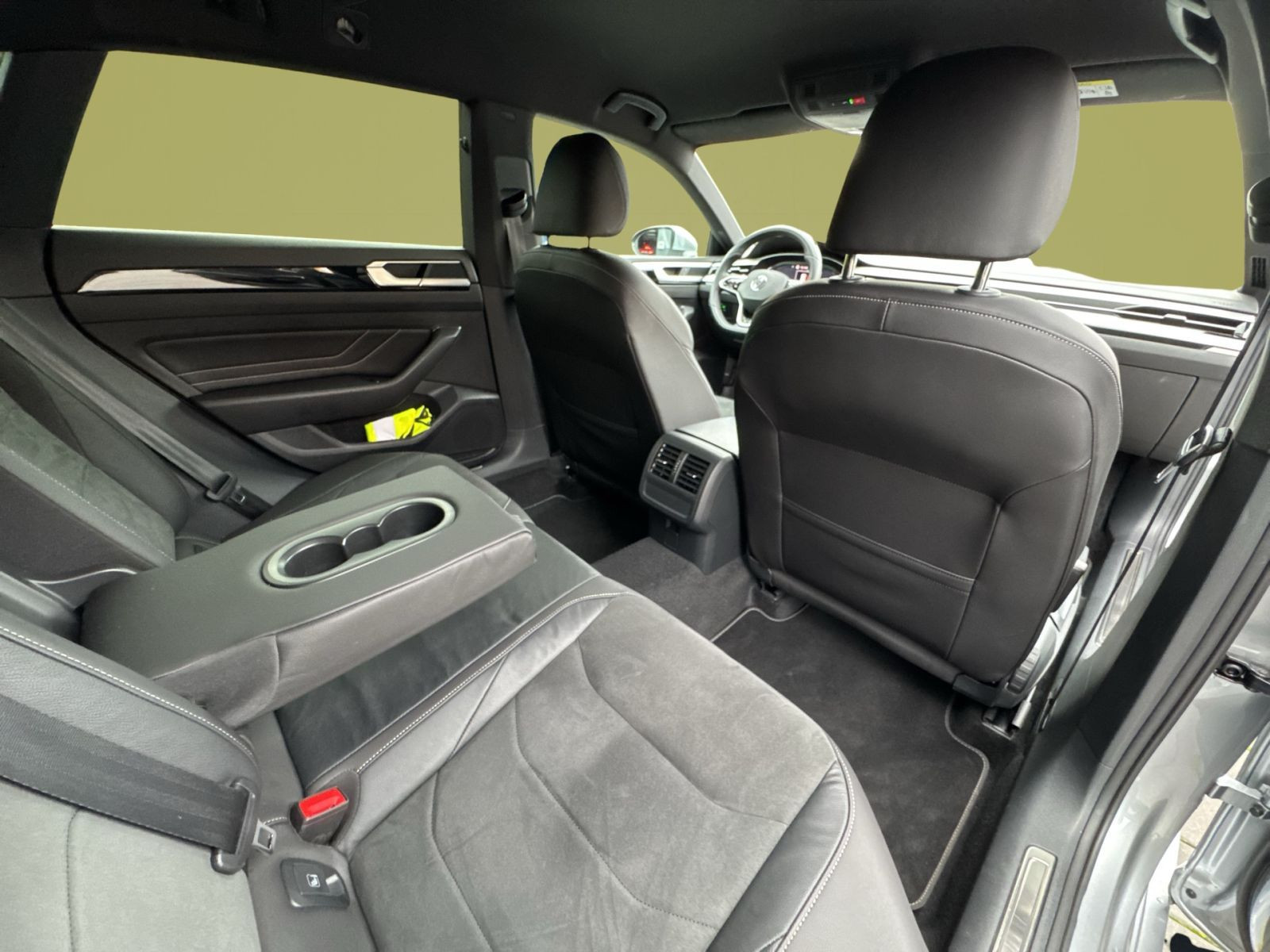 Volkswagen - Arteon Shooting Brake_18 Volkswagen - Arteon Shooting Brake_18