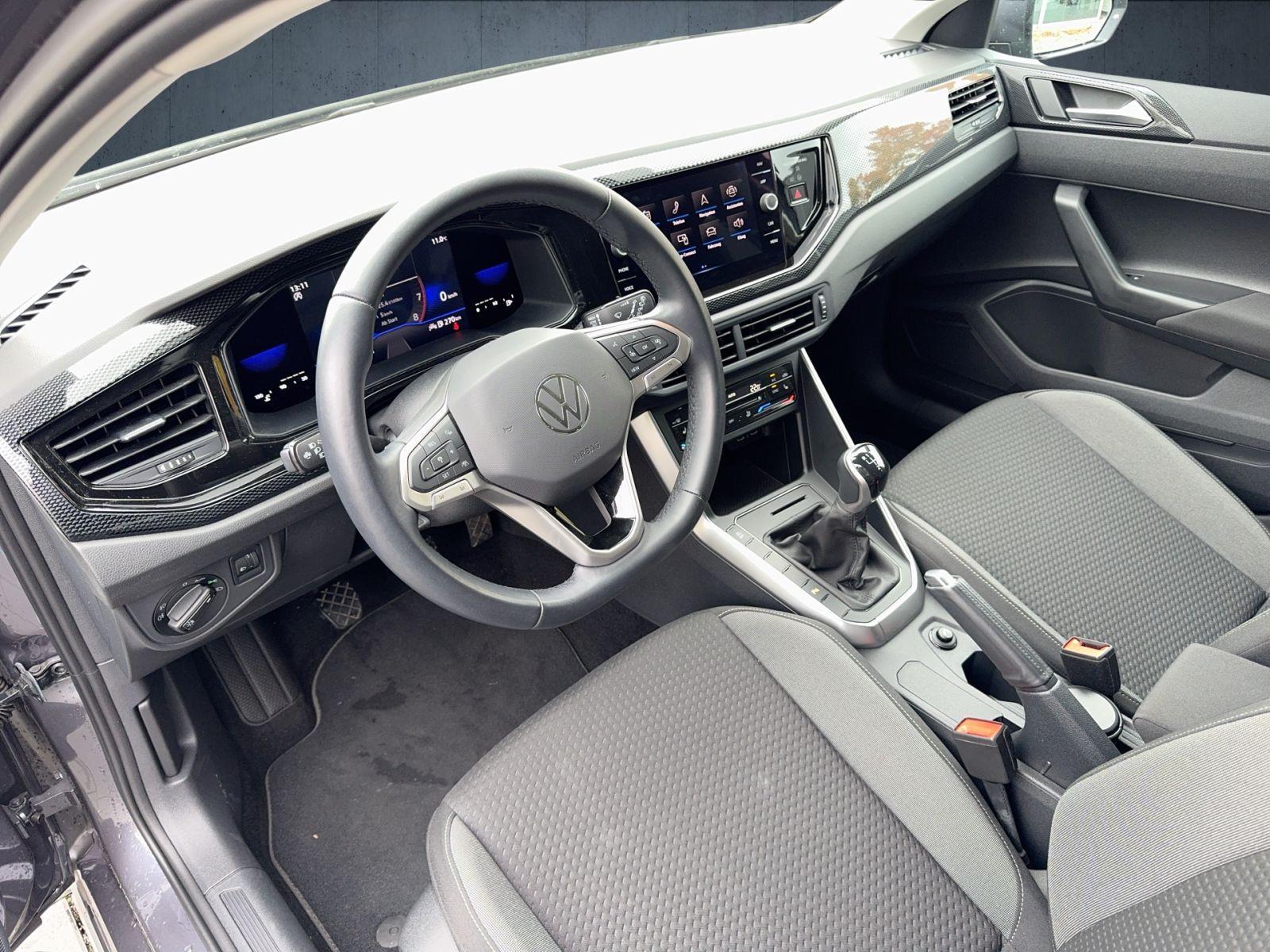 Volkswagen - Polo_9