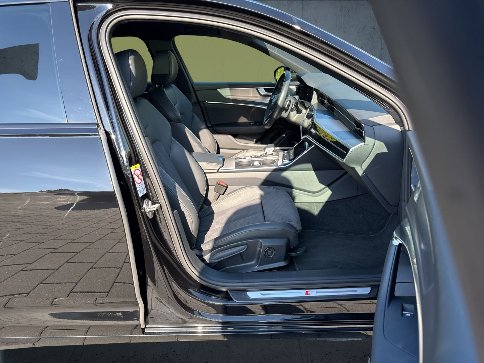 Audi - A6 Avant_17