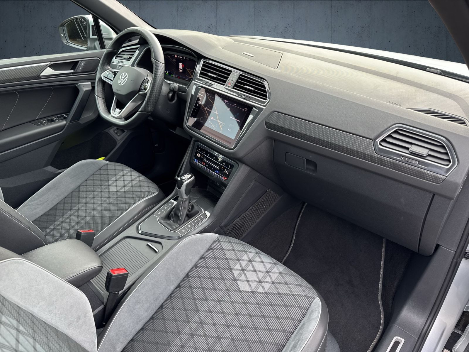 Volkswagen - Tiguan_16