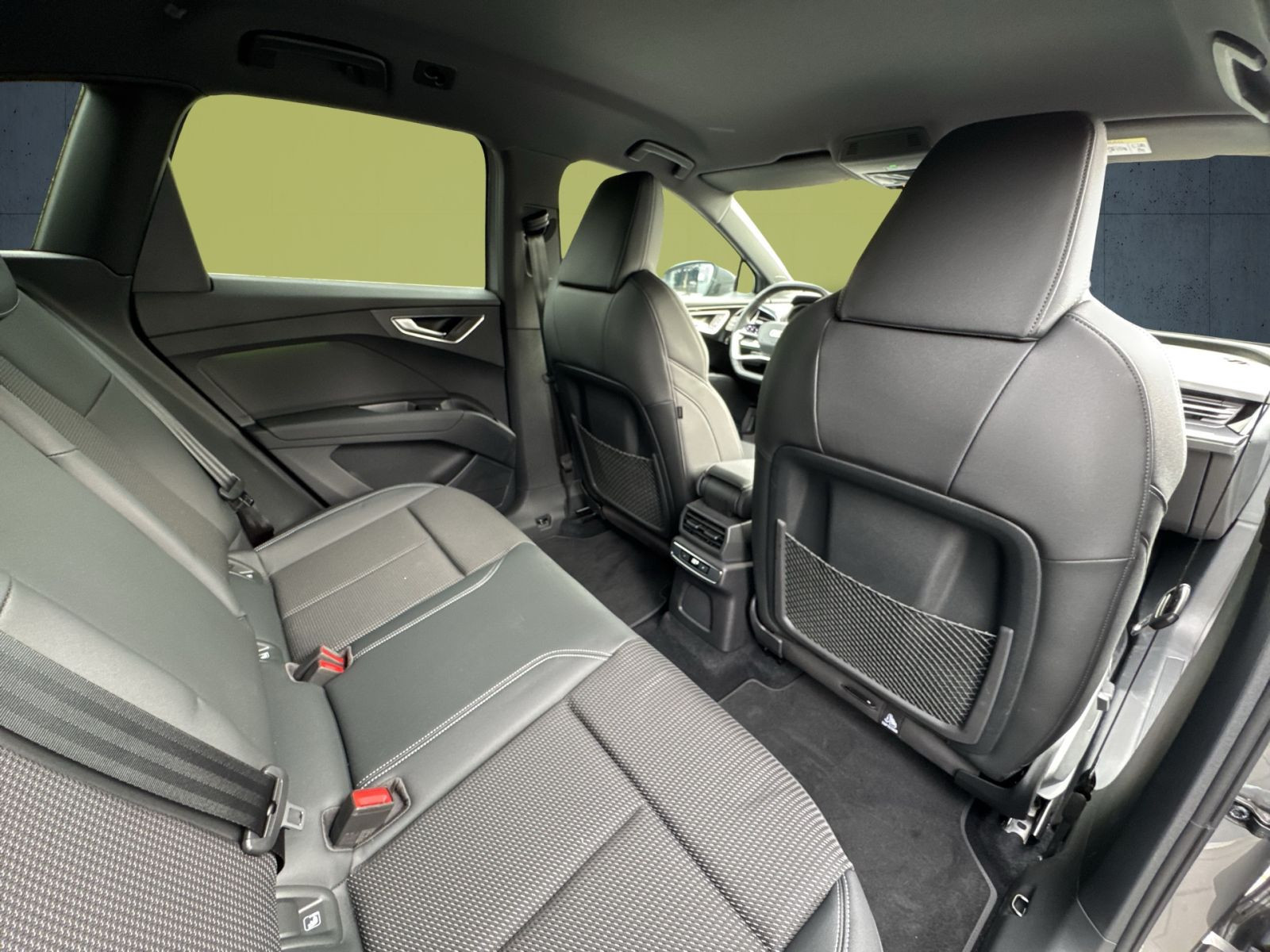 Audi - Q4 e-tron_18 Audi - Q4 e-tron_18