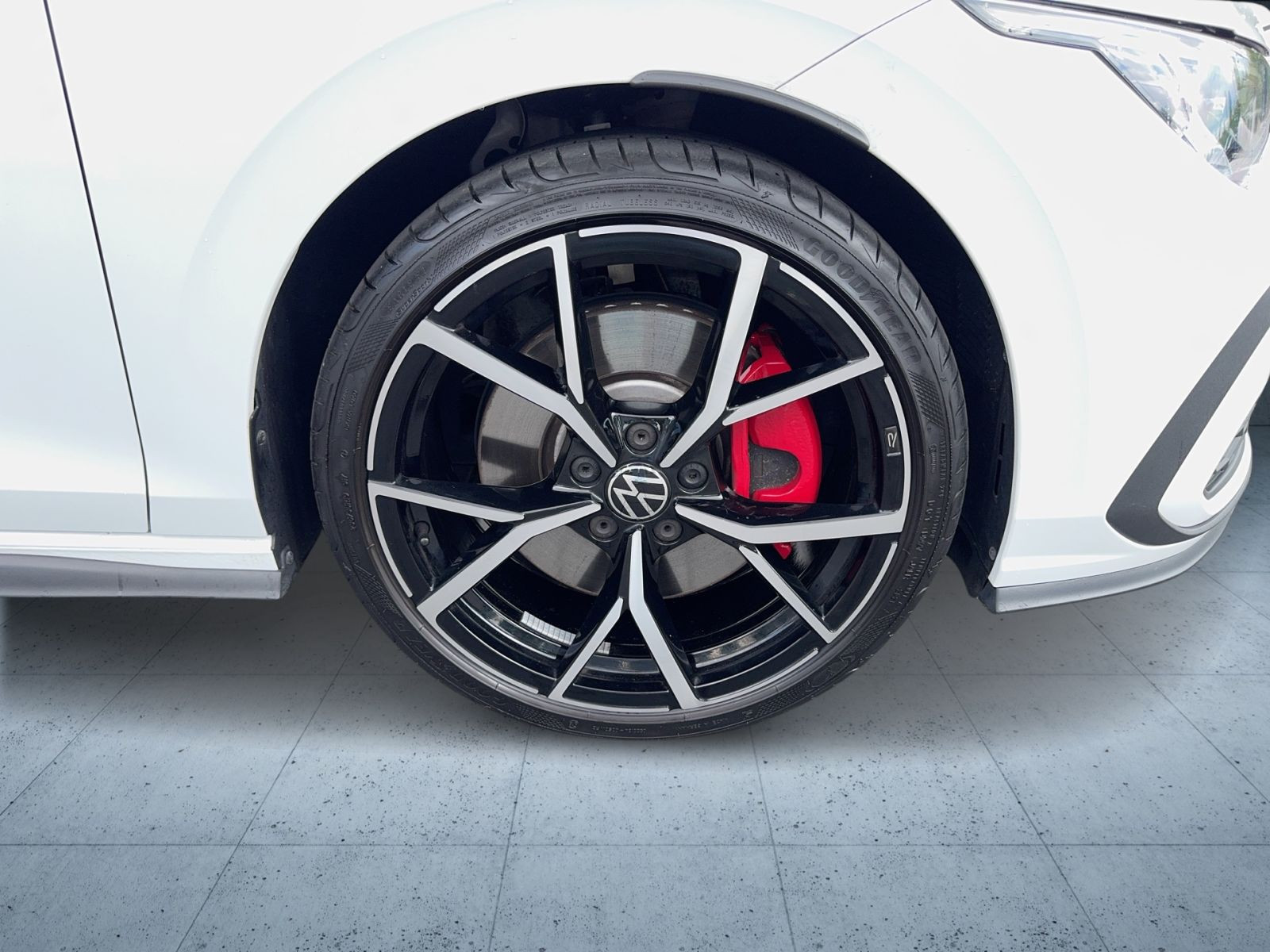Volkswagen - Golf GTI_9