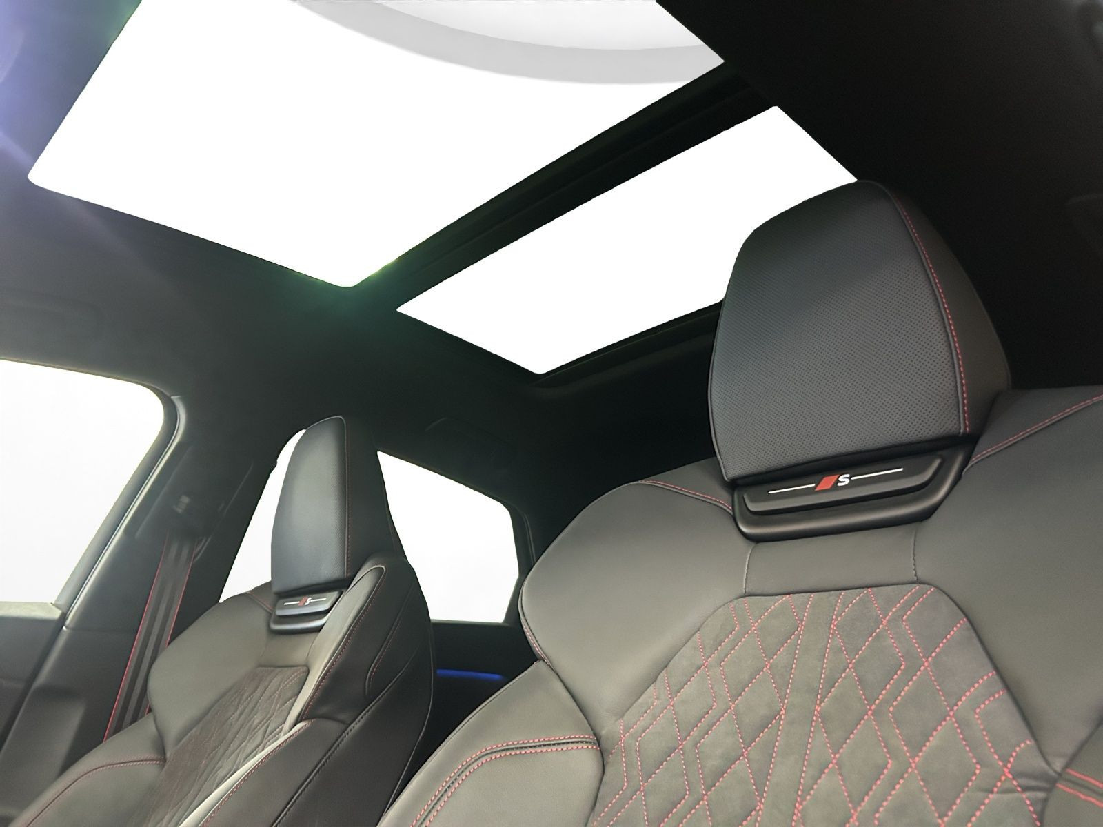 Audi - SQ6 Sportback e-tron_14