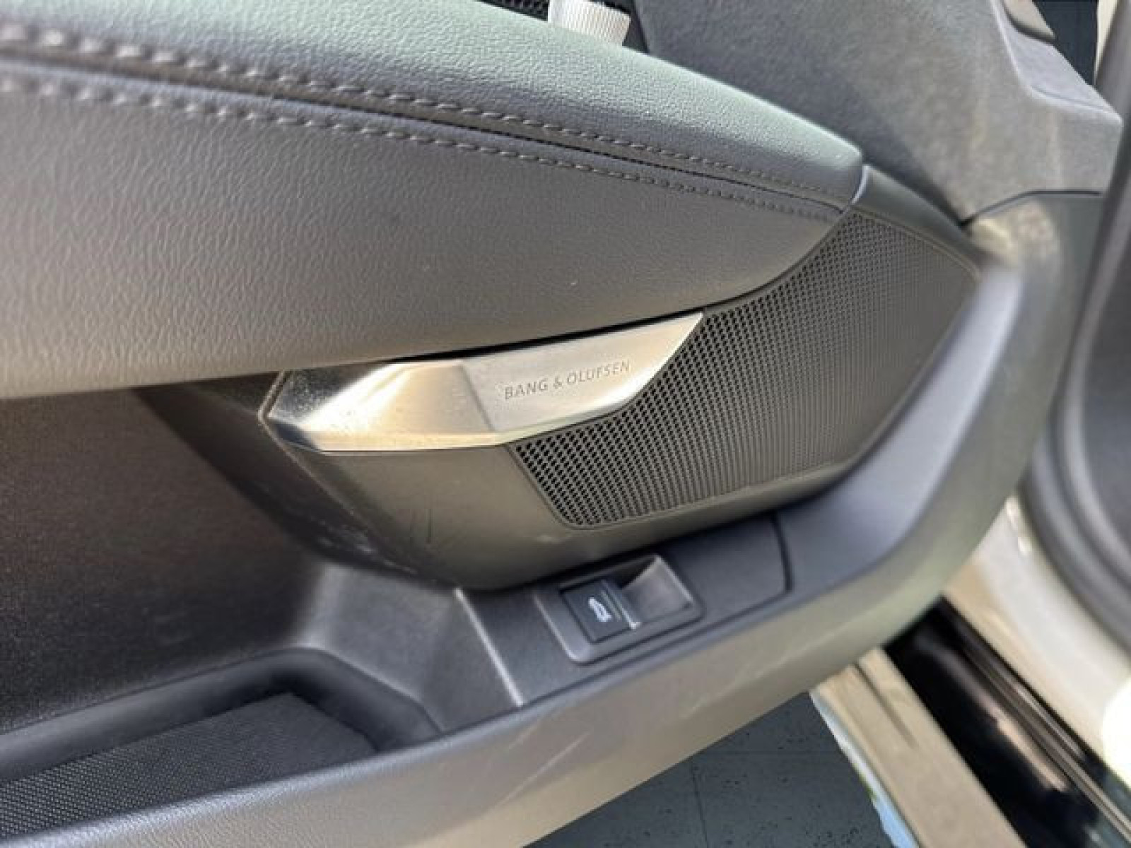 Audi - e-tron GT quattro_23