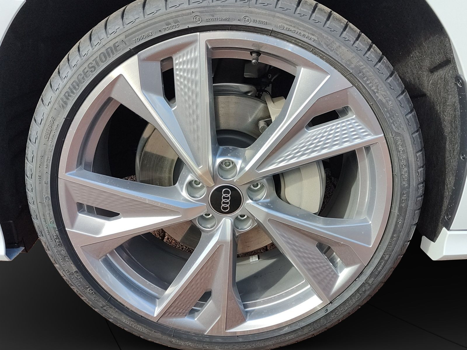 Audi - A6 Avant_15