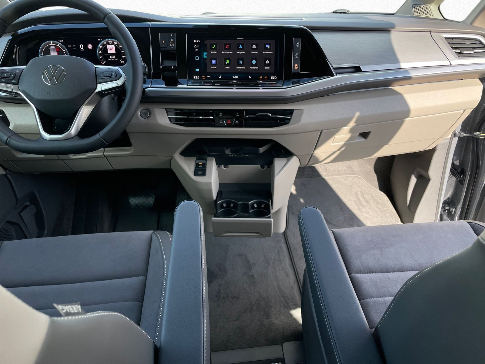 Volkswagen - Multivan_10