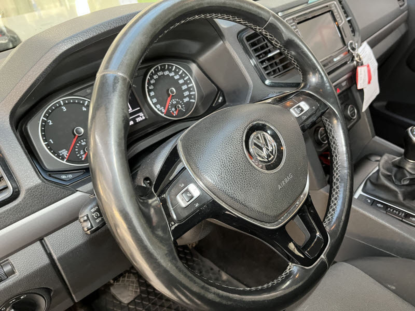 Volkswagen - Amarok_19