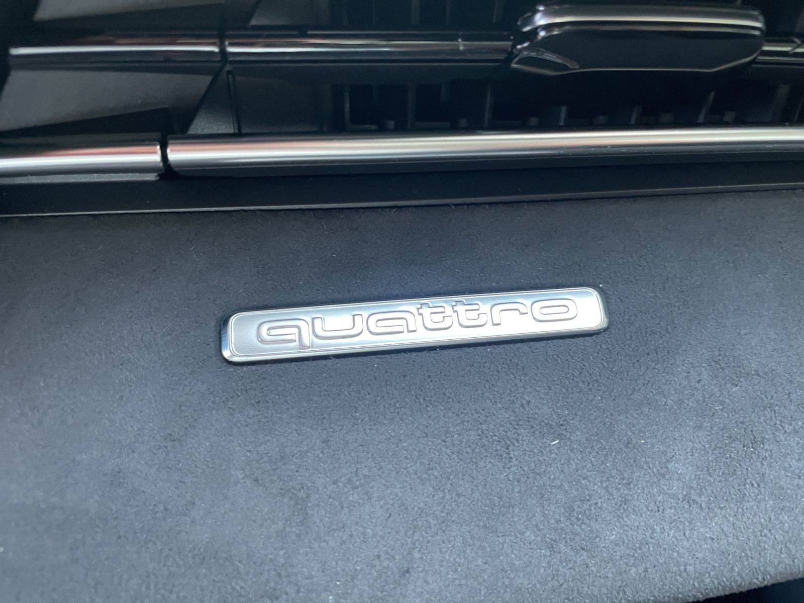Audi - S3 Limousine_25