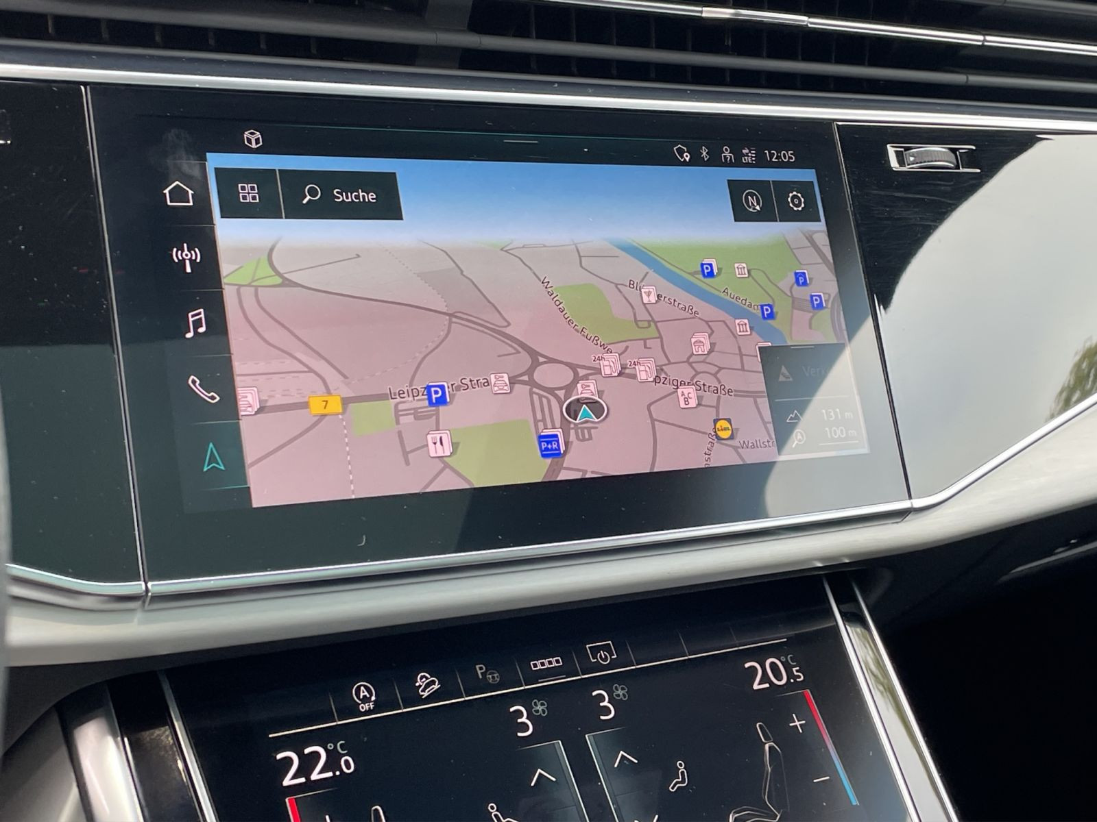 Audi - Q7_14