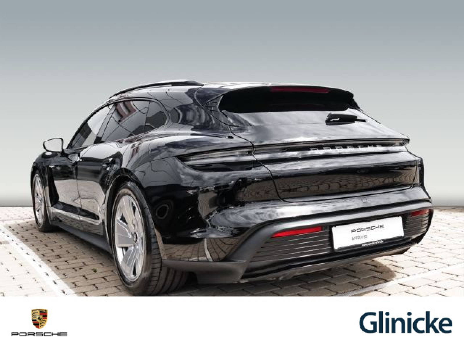 Porsche - Taycan_3