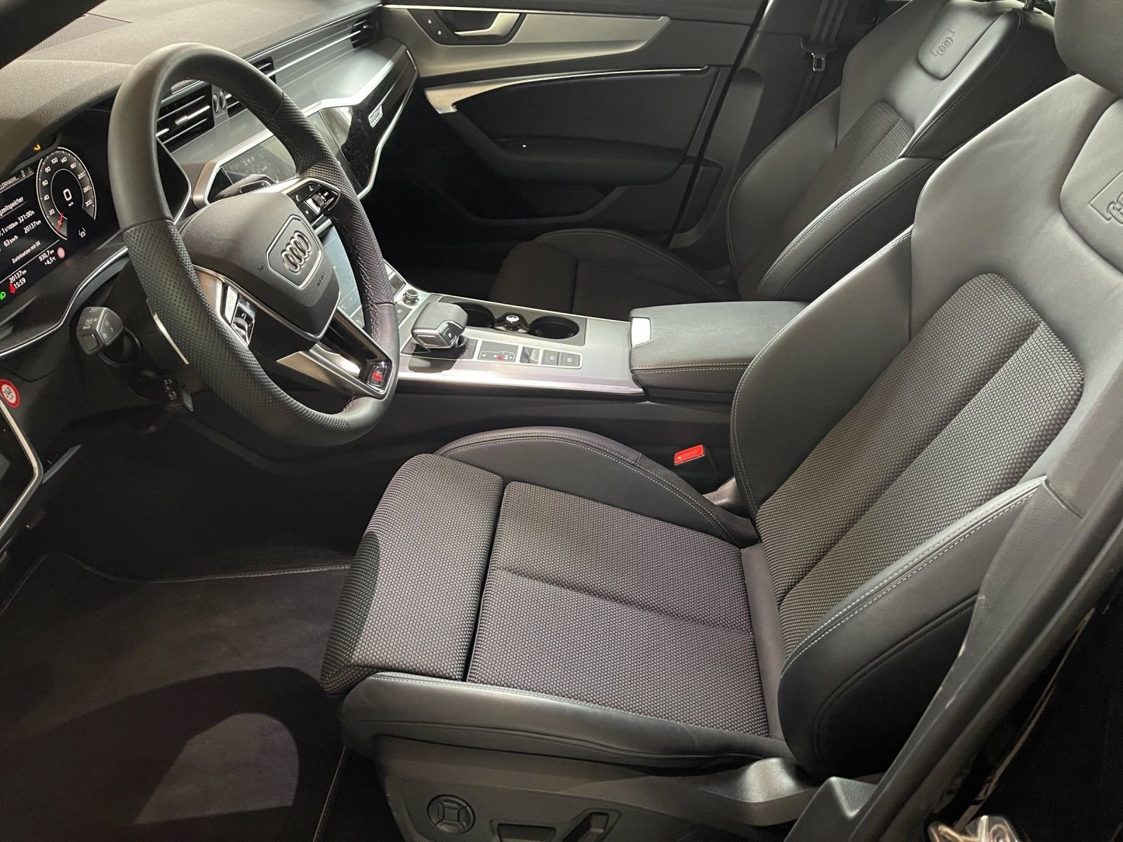 Audi - A6 Avant_17