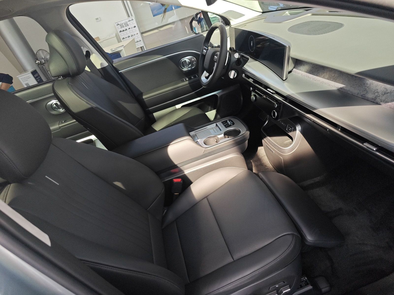 Hyundai - IONIQ 9_6
