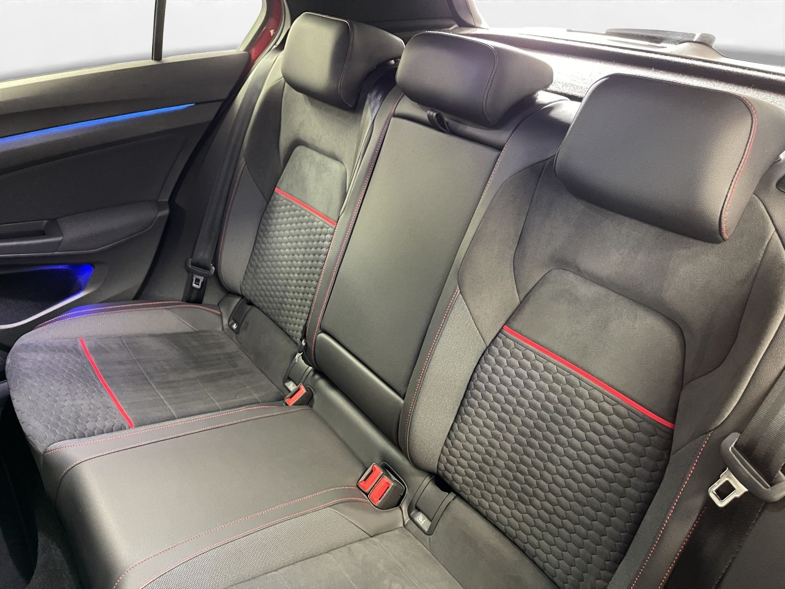 Volkswagen - Golf GTI_20