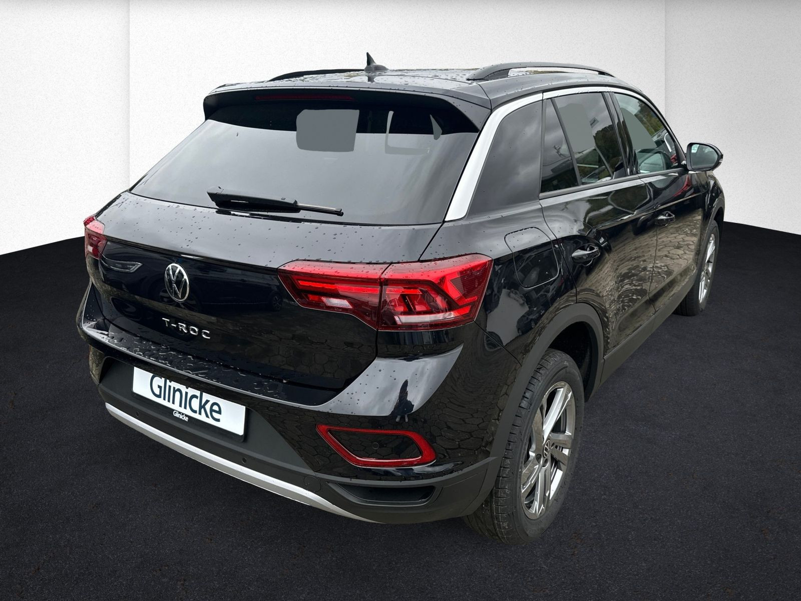 Volkswagen - T-Roc_4