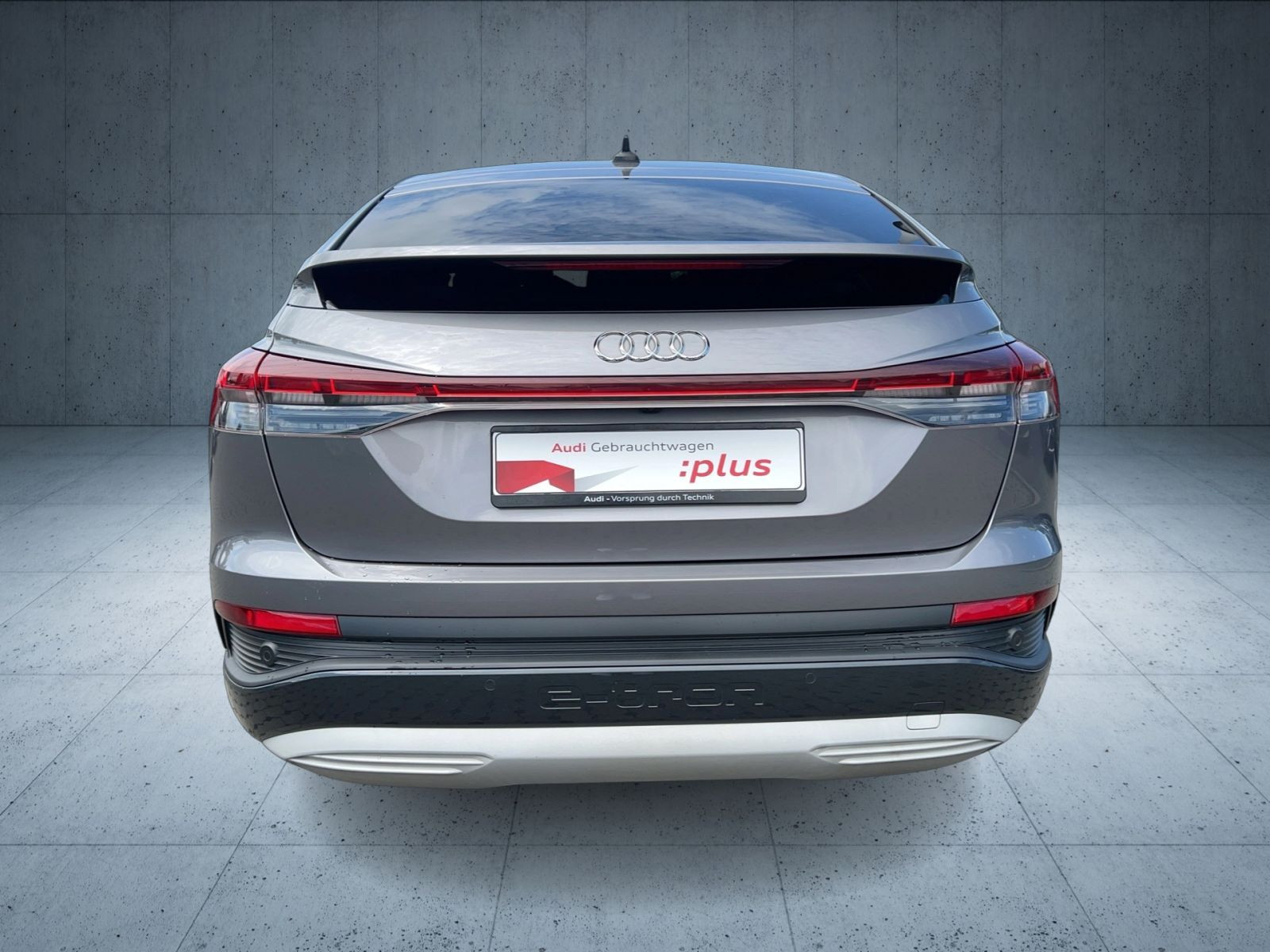 Audi - Q4 Sportback e-tron_6