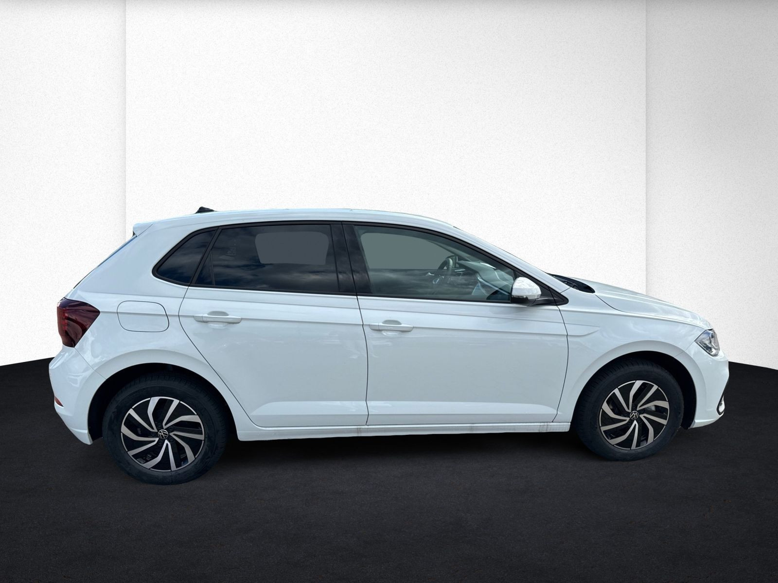Volkswagen - Polo_8