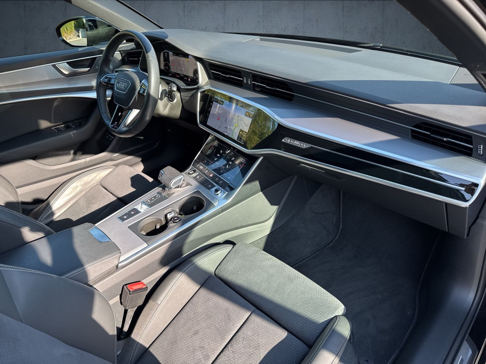 Audi - A6 Avant_16