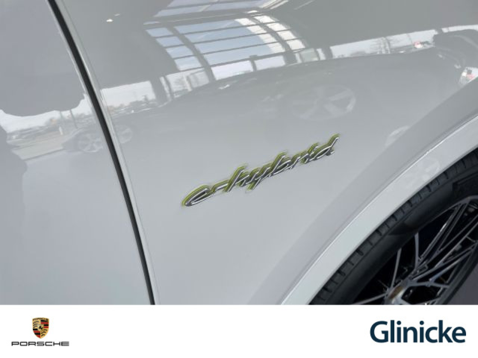 Porsche - Cayenne_35