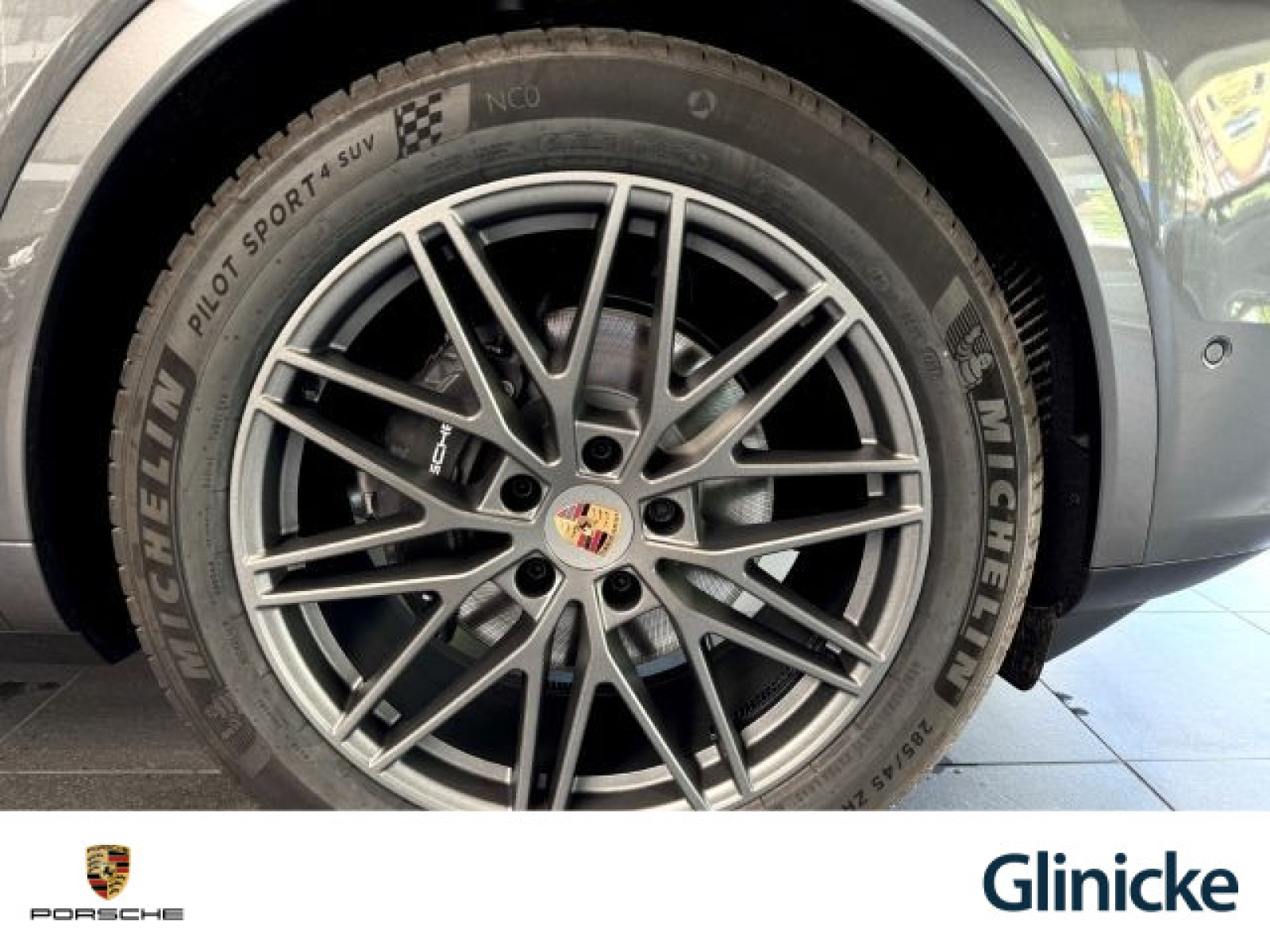 Porsche - Cayenne_11