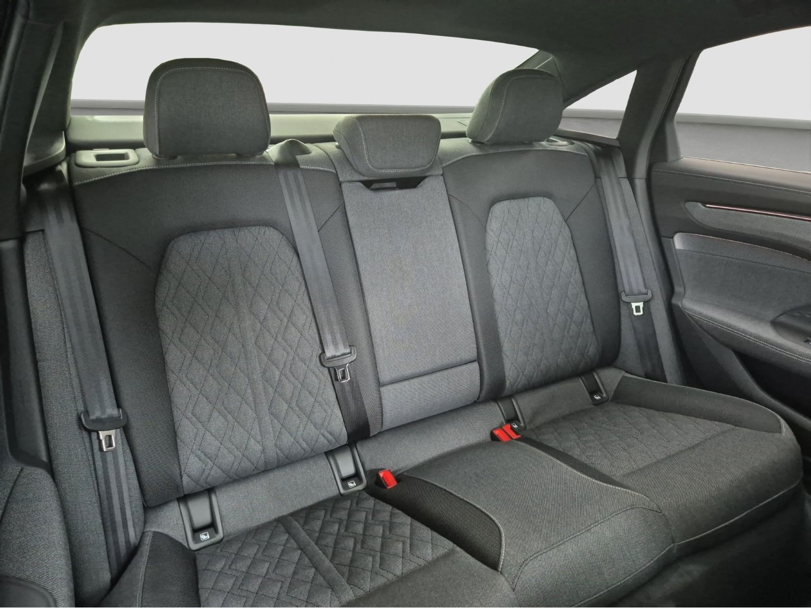 Audi - A6 Limousine_21