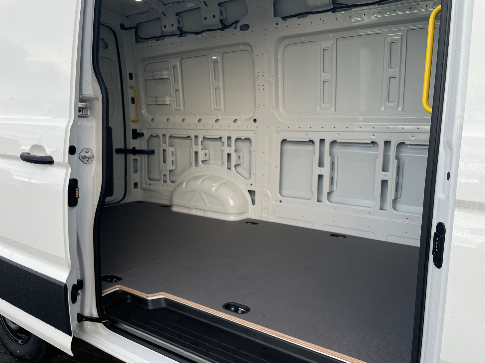 Volkswagen - Crafter_10