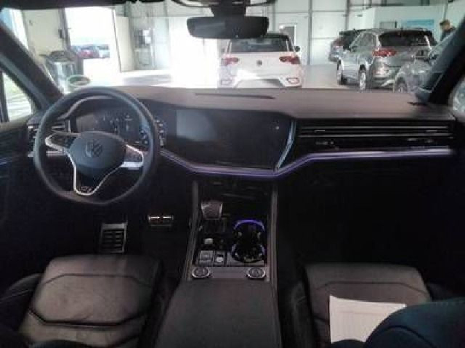 Volkswagen - Touareg_5