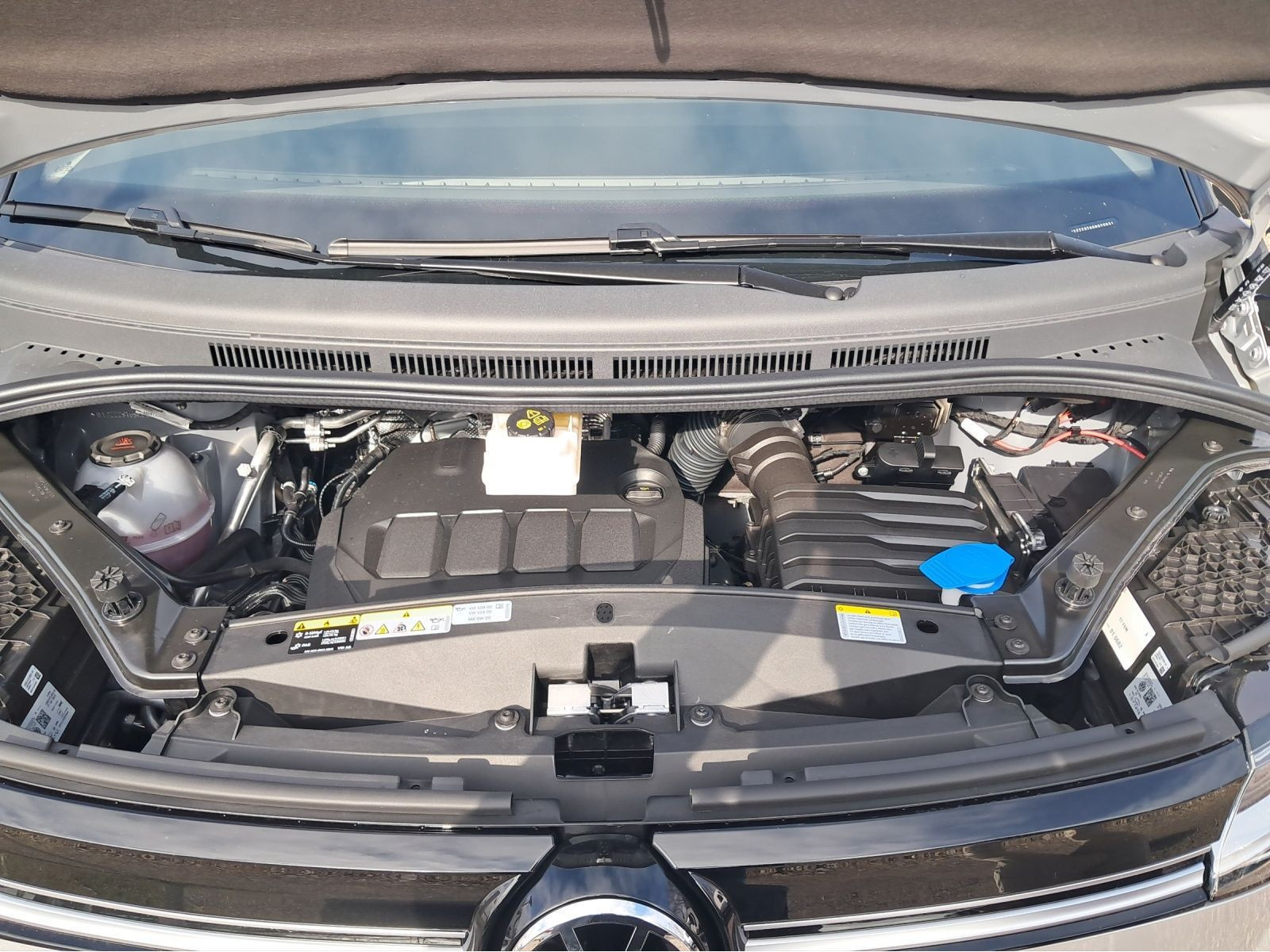 Volkswagen - Multivan_17