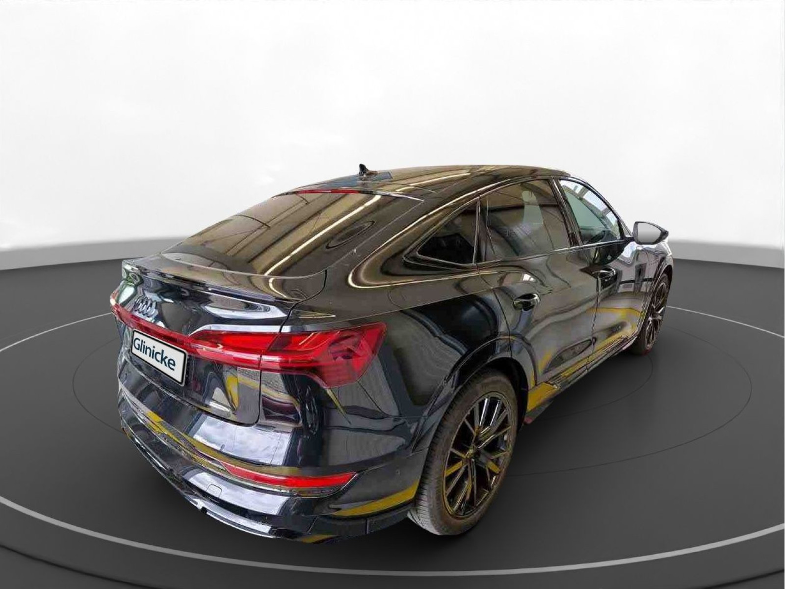 Audi - e-tron Sportback_2