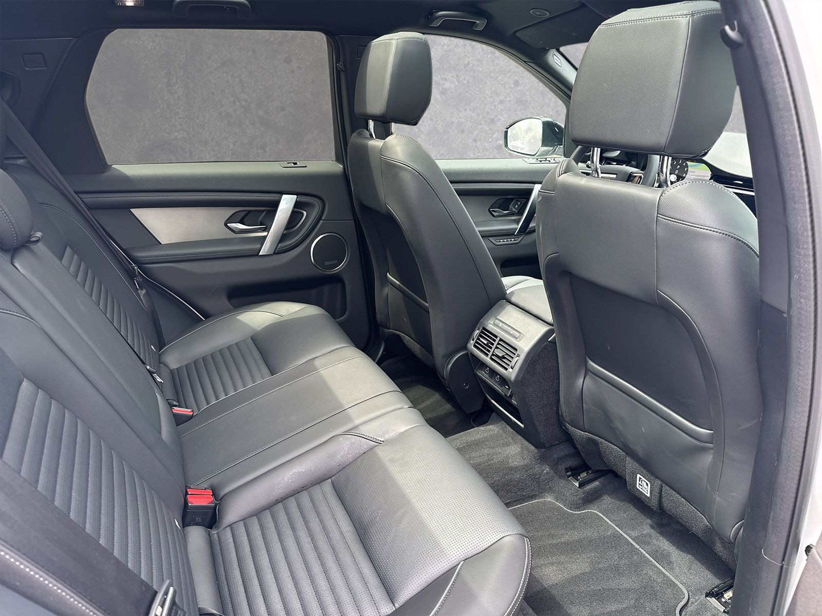 Land Rover - Discovery Sport_5