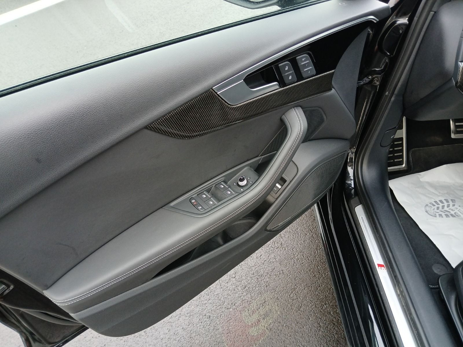 Audi - S4 Avant_11