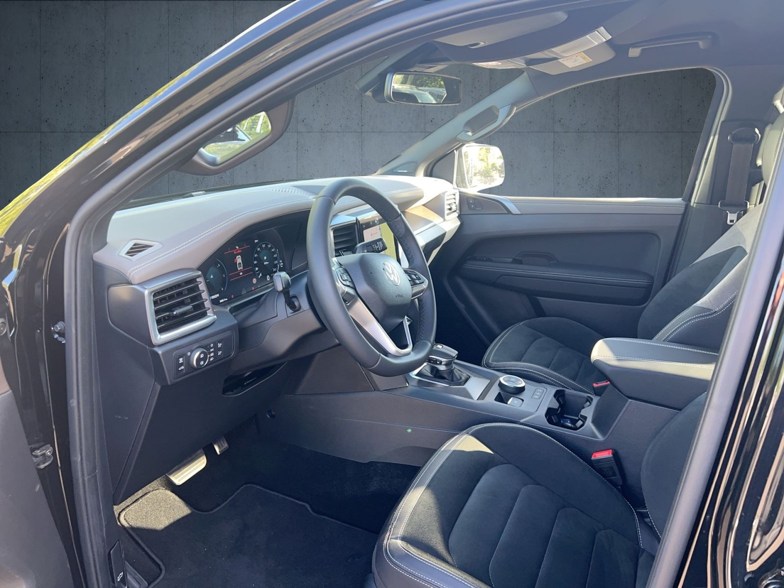 Volkswagen - Amarok_10