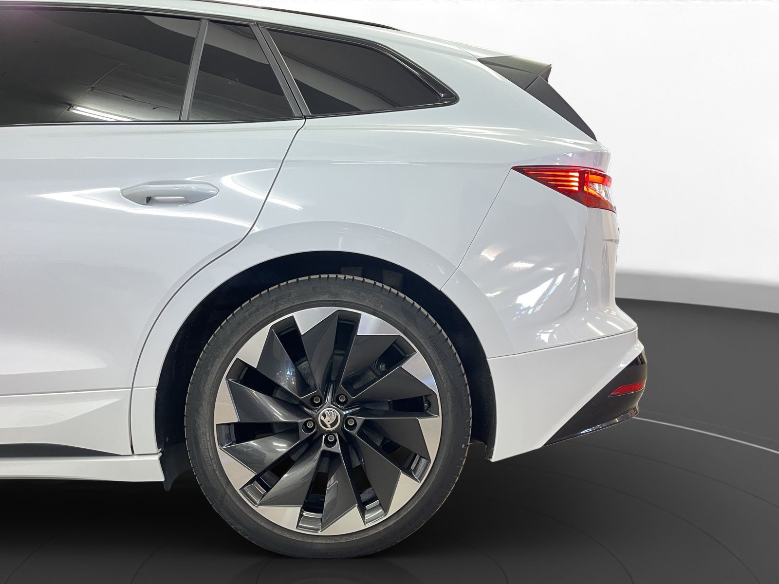 Škoda - Enyaq_14
