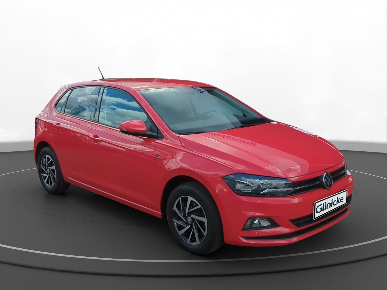 Volkswagen - Polo_14
