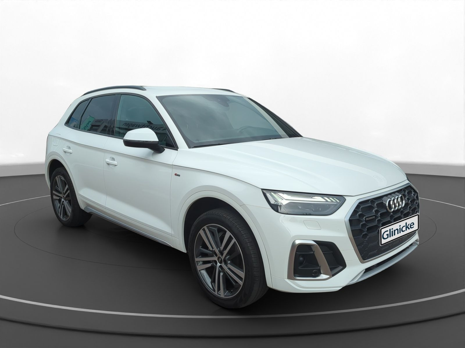 Audi - Q5_12