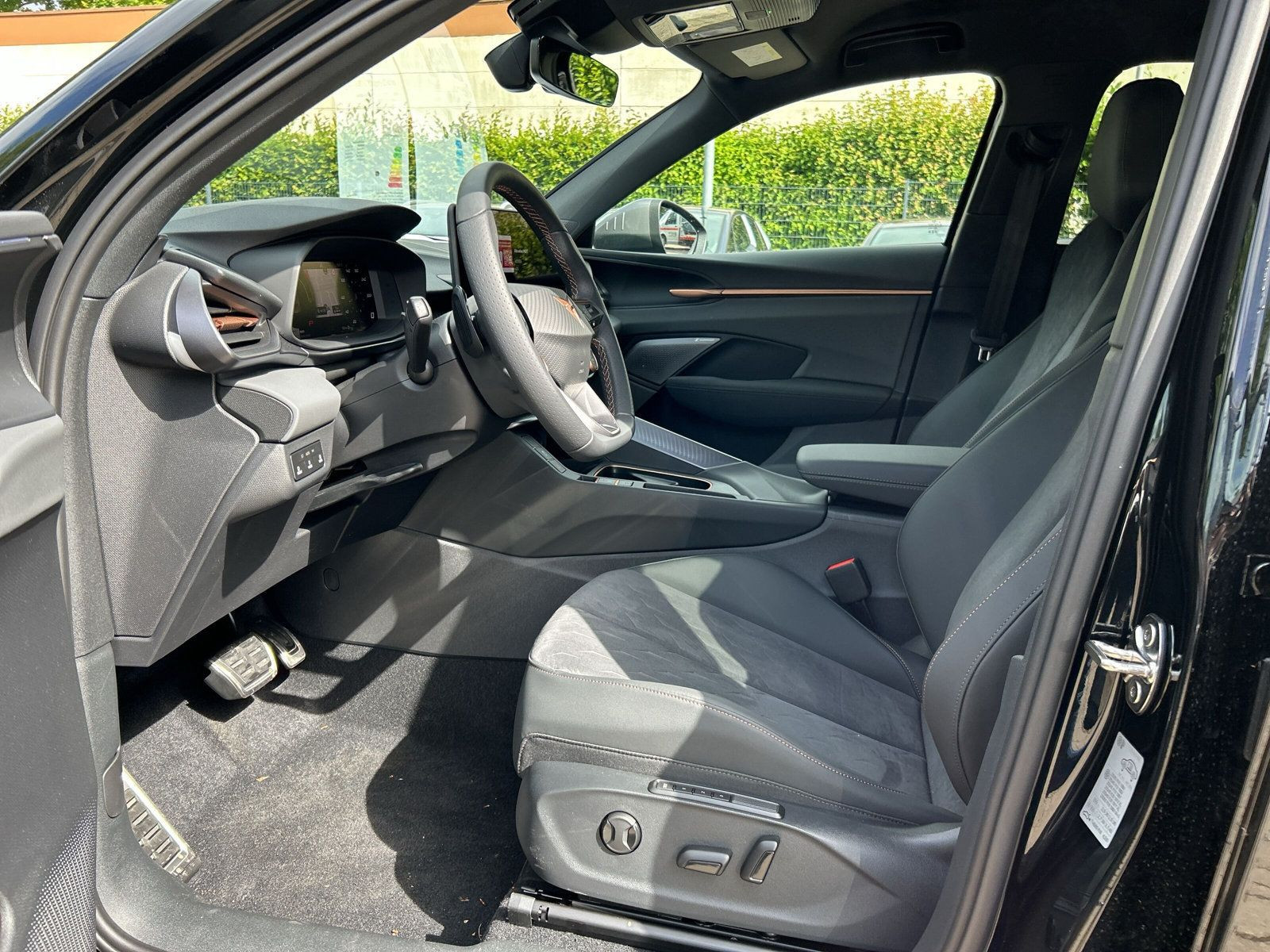 Cupra - Terramar_12